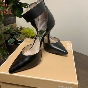 Micheal Kors Shoes